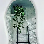 شقة فندقية Panos 4*
