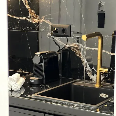 Panos Aparthotel 4*