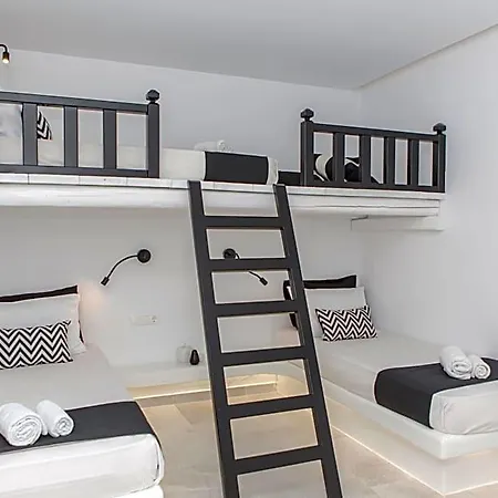 Panos Aparthotel