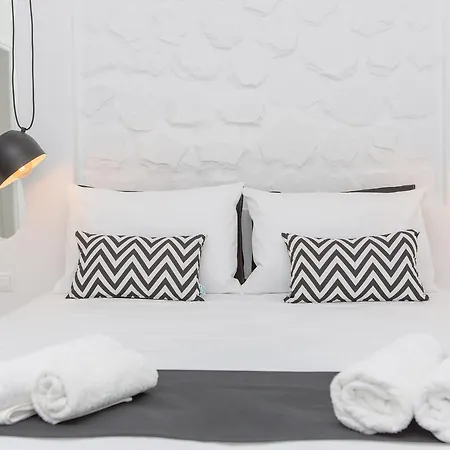 Panos 아파트호텔