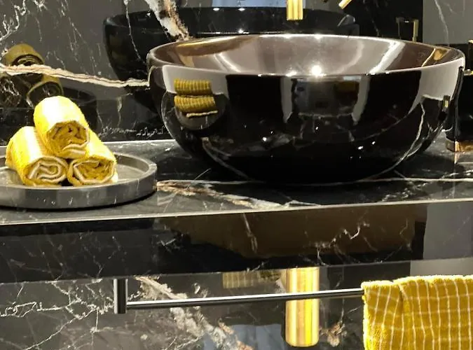 Panos Lejlighedshotel 4*